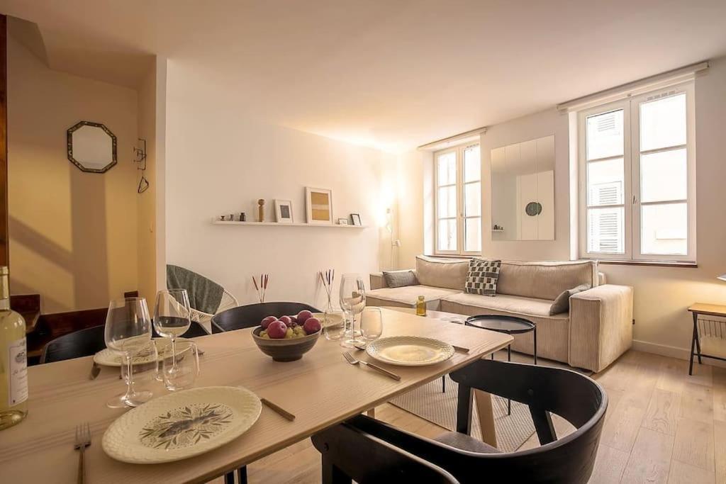 Rare Appart 2 Chambres En Duplex Design Au Panier Marseille Exterior photo